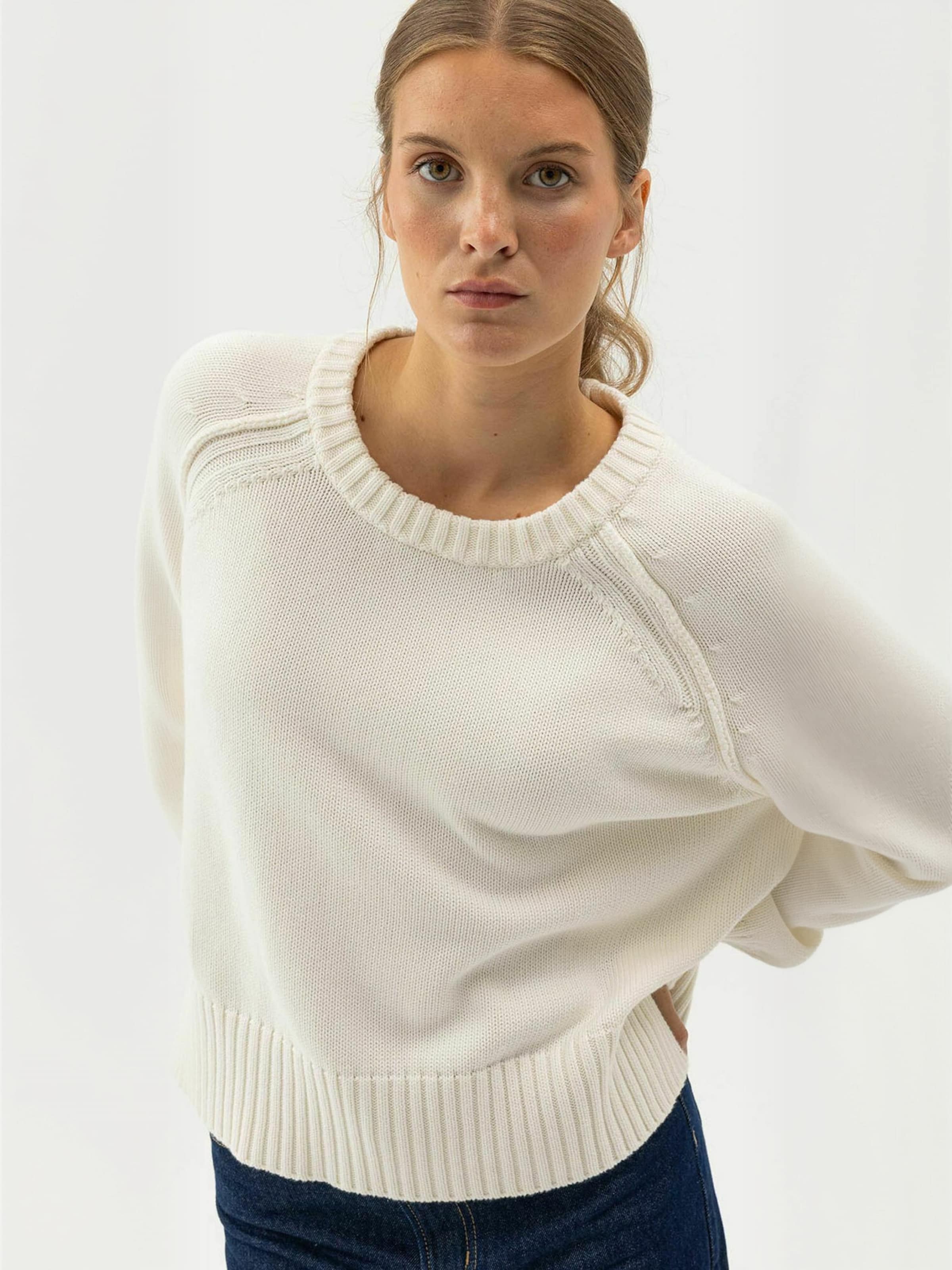 Pull-over ' Meg ' Holebrook en blanc