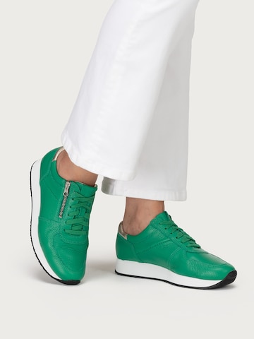 VITAFORM Sneaker in Grün