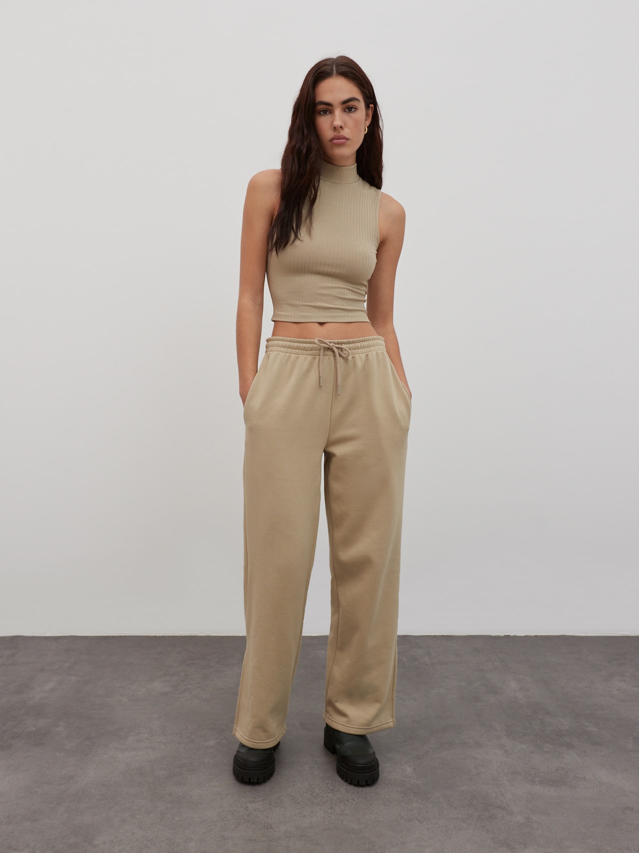 EDITED Pantalón 'Sancia' beige