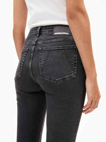 Skinny Jean ARMEDANGELS en noir