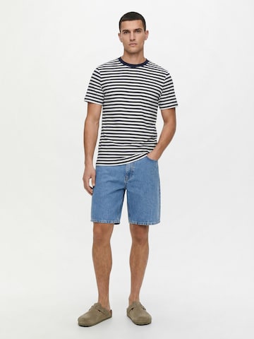 Everly Тениска 'Light Weight' в синьо