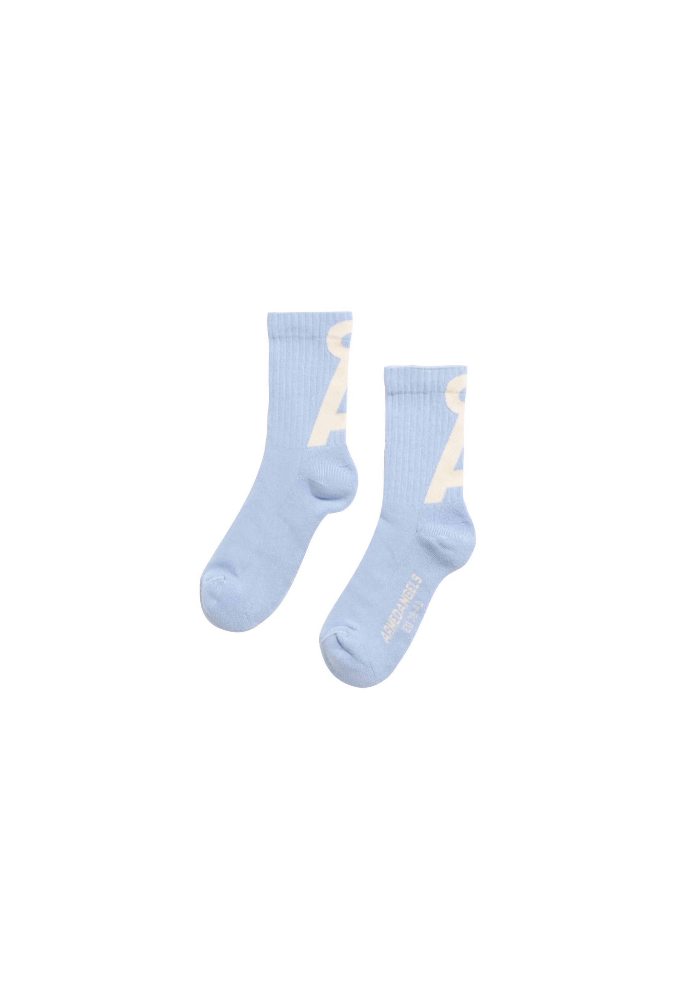 Chaussettes ARMEDANGELS en bleu : devant