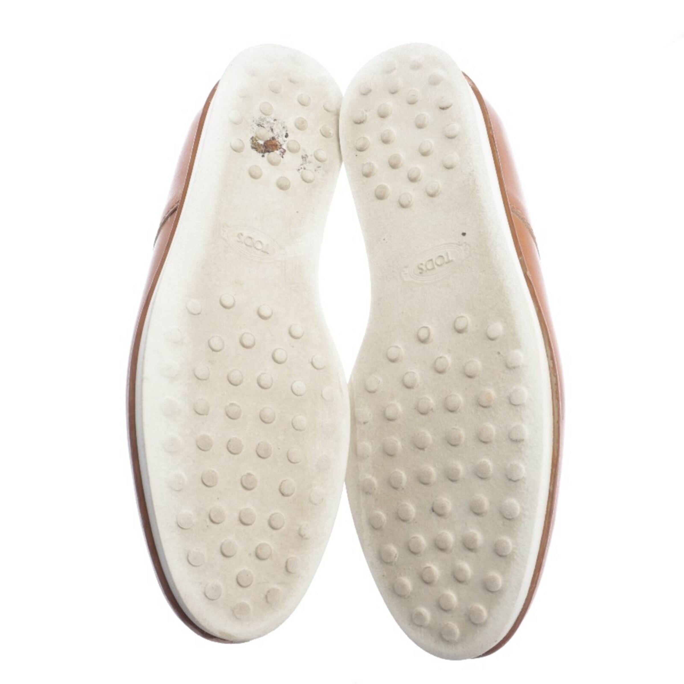 Tod's Flats & Loafers in 37,5 in Brown