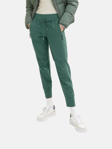 Effilé Pantalon TOM TAILOR en vert : devant