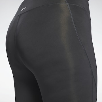Reebok Skinny Sportovní kalhoty – černá