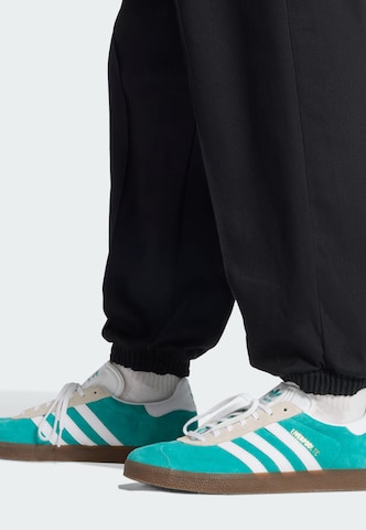 ADIDAS ORIGINALS Loose fit Sports trousers 'FC Liverpool Terrace Icons' in Black