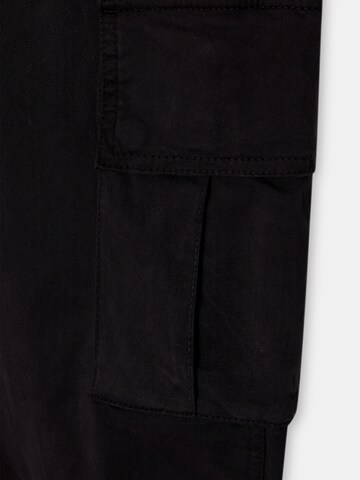 Pull&Bear Широка кройка Карго панталон в черно