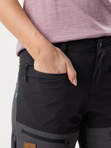 SWEDEMOUNT Regular Outdoorbroek 'Lofoten' in Grijs