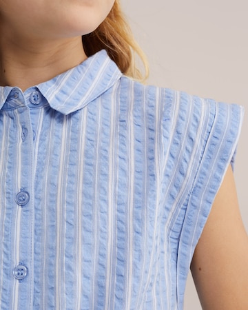 WE Fashion Блуза в синьо