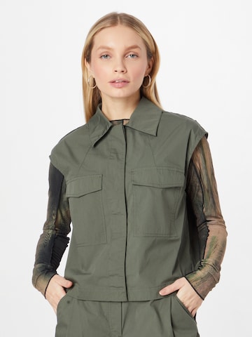 Marc O'Polo Vest in Green: front