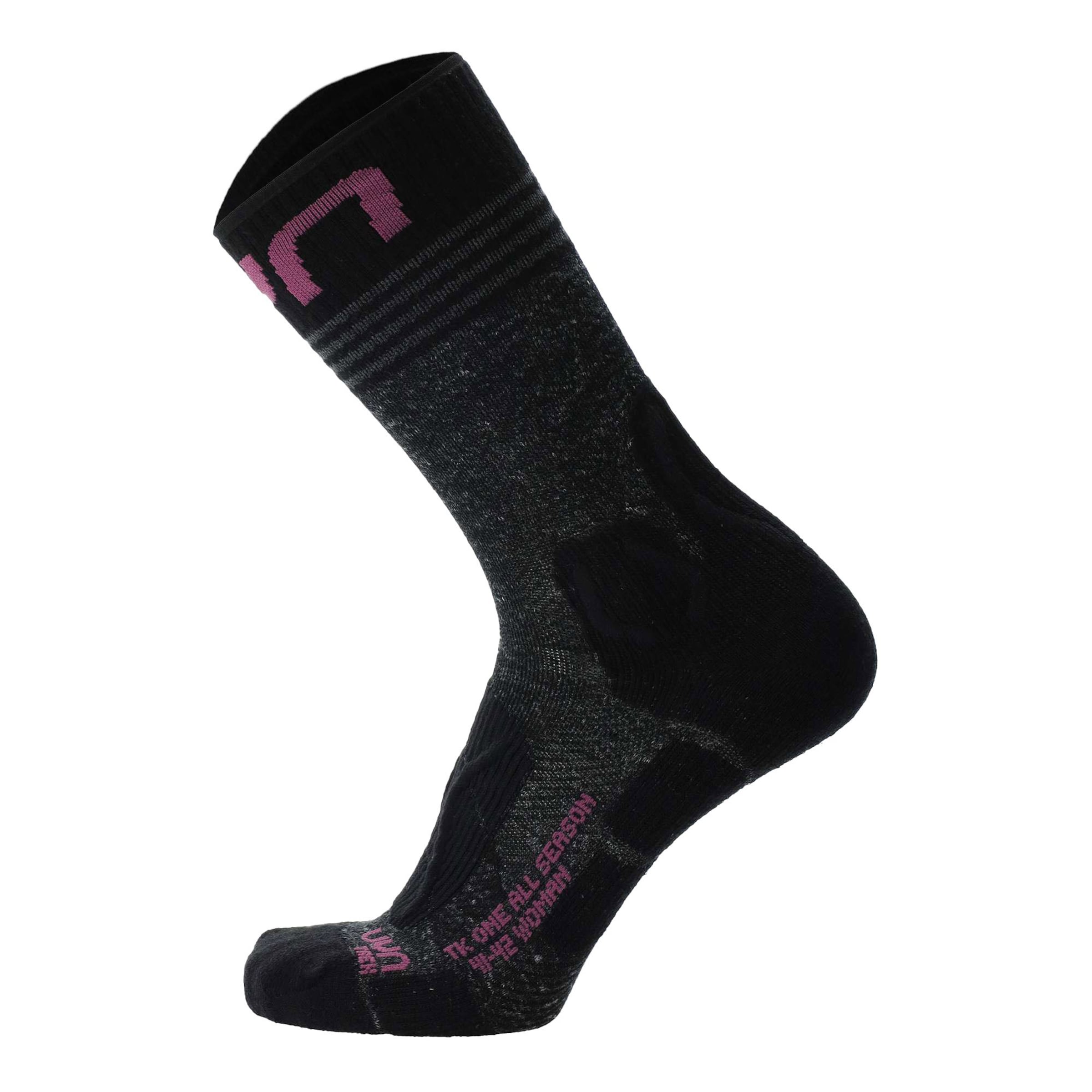 Uyn Sports socks in Black: front
