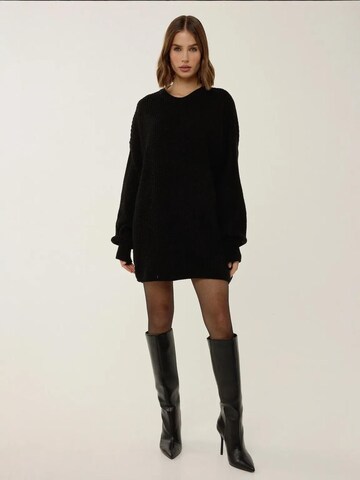 Hiccup Pullover in Schwarz