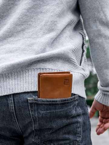NEGOTIA Leather Wallet 'Folden' in Brown
