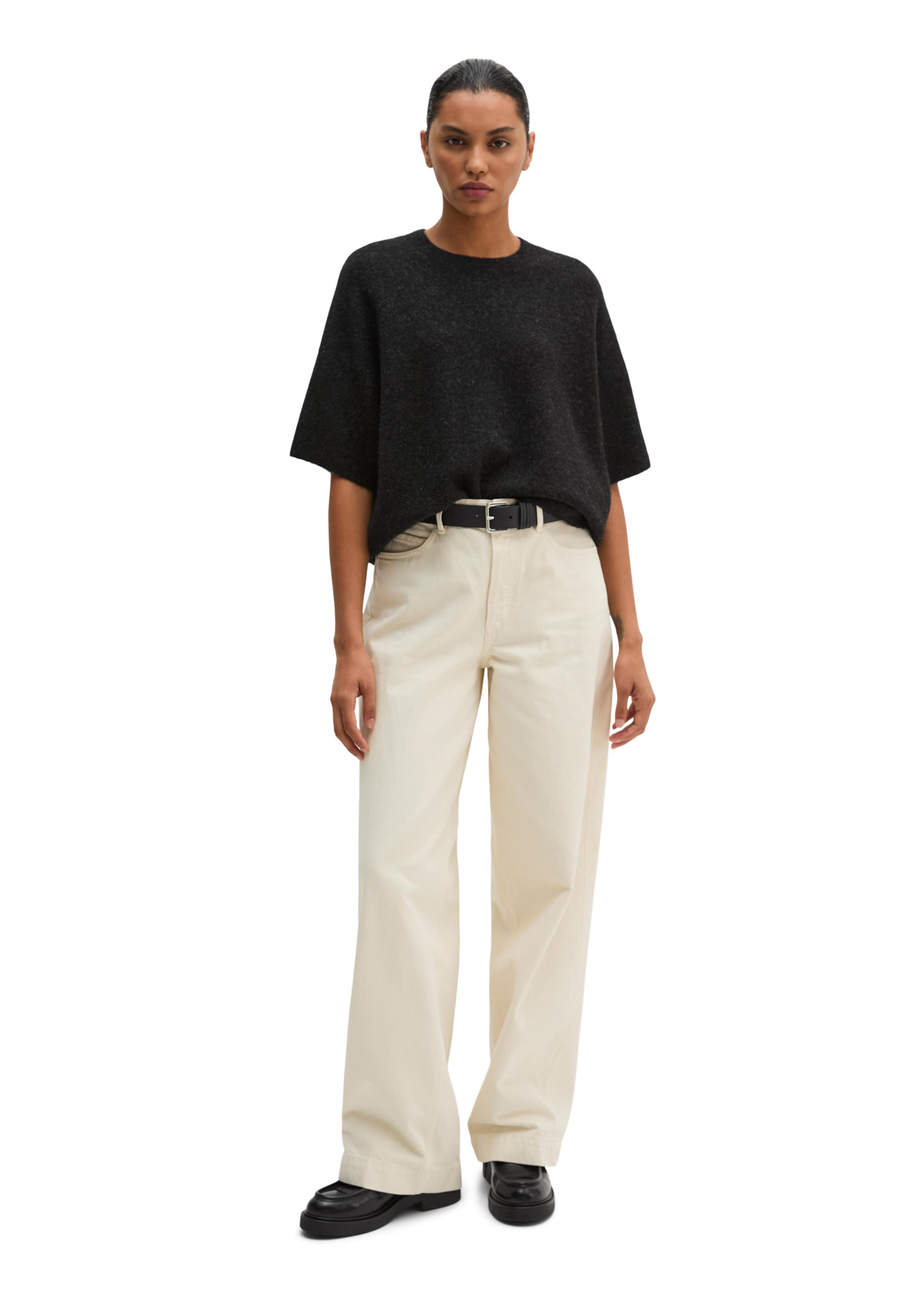 Marc O'Polo Sweater in Black: front