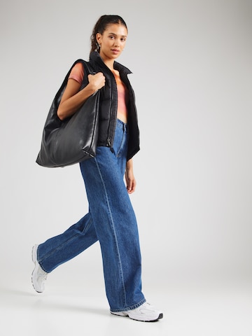 Carhartt WIP Wide Leg Jeans 'Jane' i blå