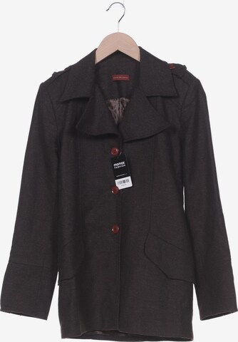 KD Klaus Dilkrath Jacket & Coat in S in Brown: front