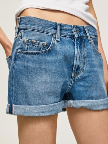 Pepe Jeans Regular Shorts 'Mable' in Blau