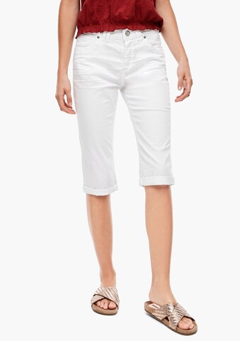 QS Slim fit Pants in White: front