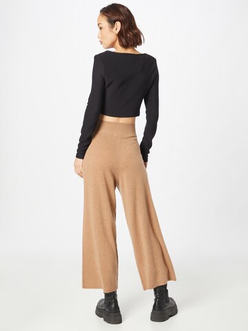 Loosefit Pantaloni de la Pure Cashmere NYC pe bej