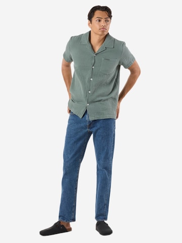 Seaside Regular fit Button Up Shirt in Green