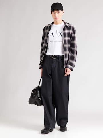 ARMANI EXCHANGE Μπλουζάκι σε λευκό