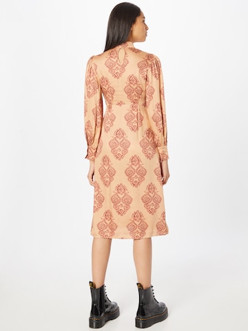 Sisley Dress in Beige