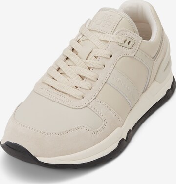 Marc O'Polo Sneakers in Beige: front