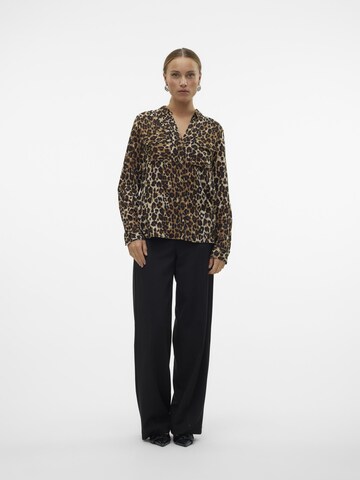 VERO MODA Blouse 'Bumpy' in Brown