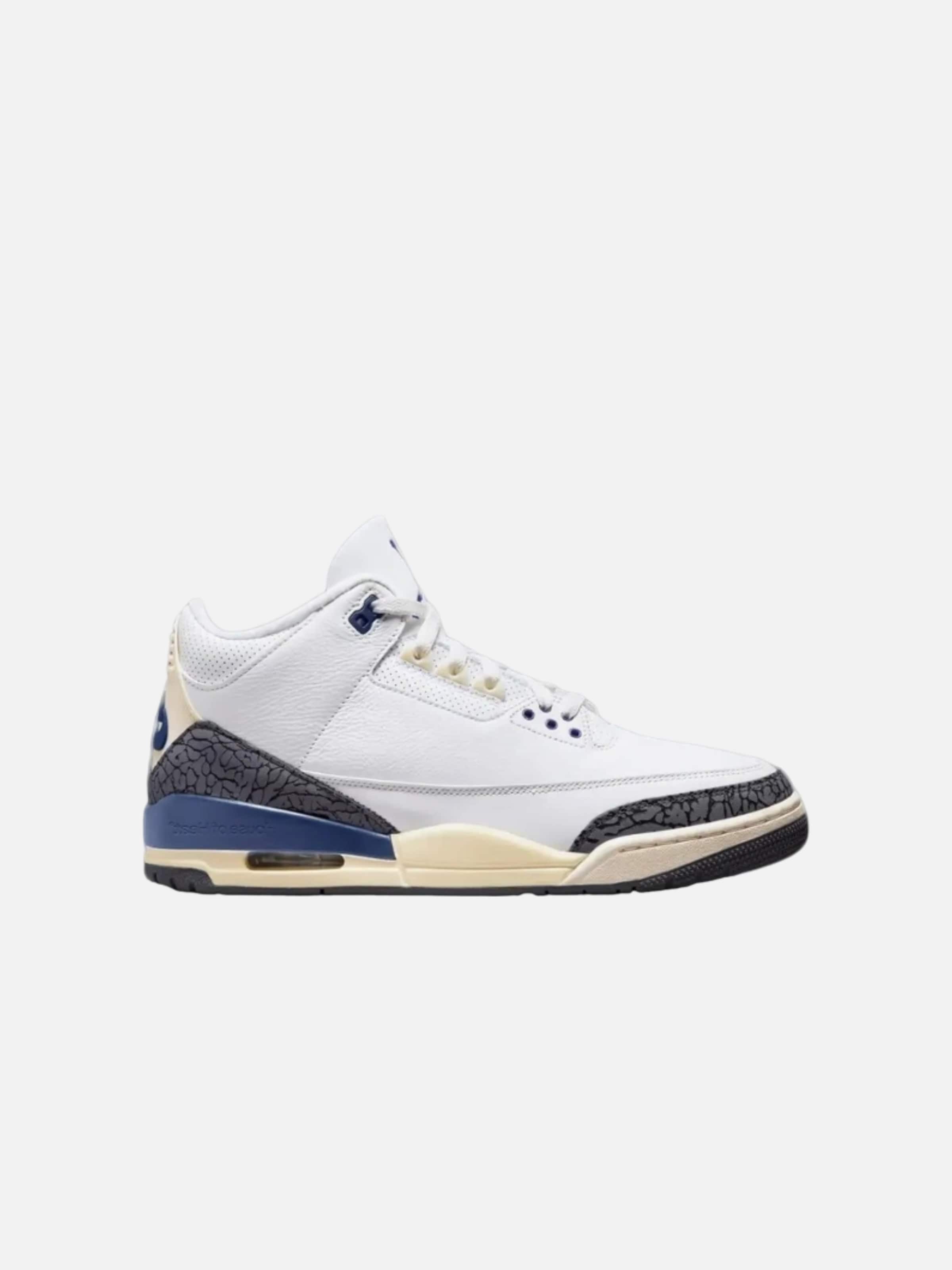 Sneaker alta 'Air 3 Retro OG SP A Ma Maniére Diffused' di Jordan in bianco: frontale