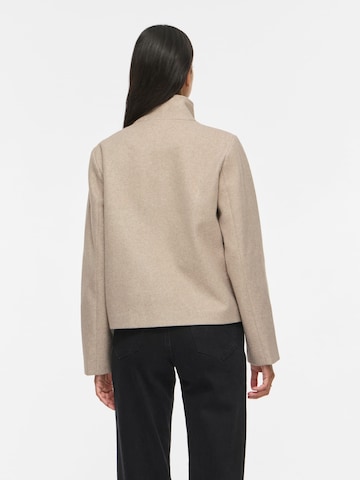 VILA Välikausitakki värissä beige