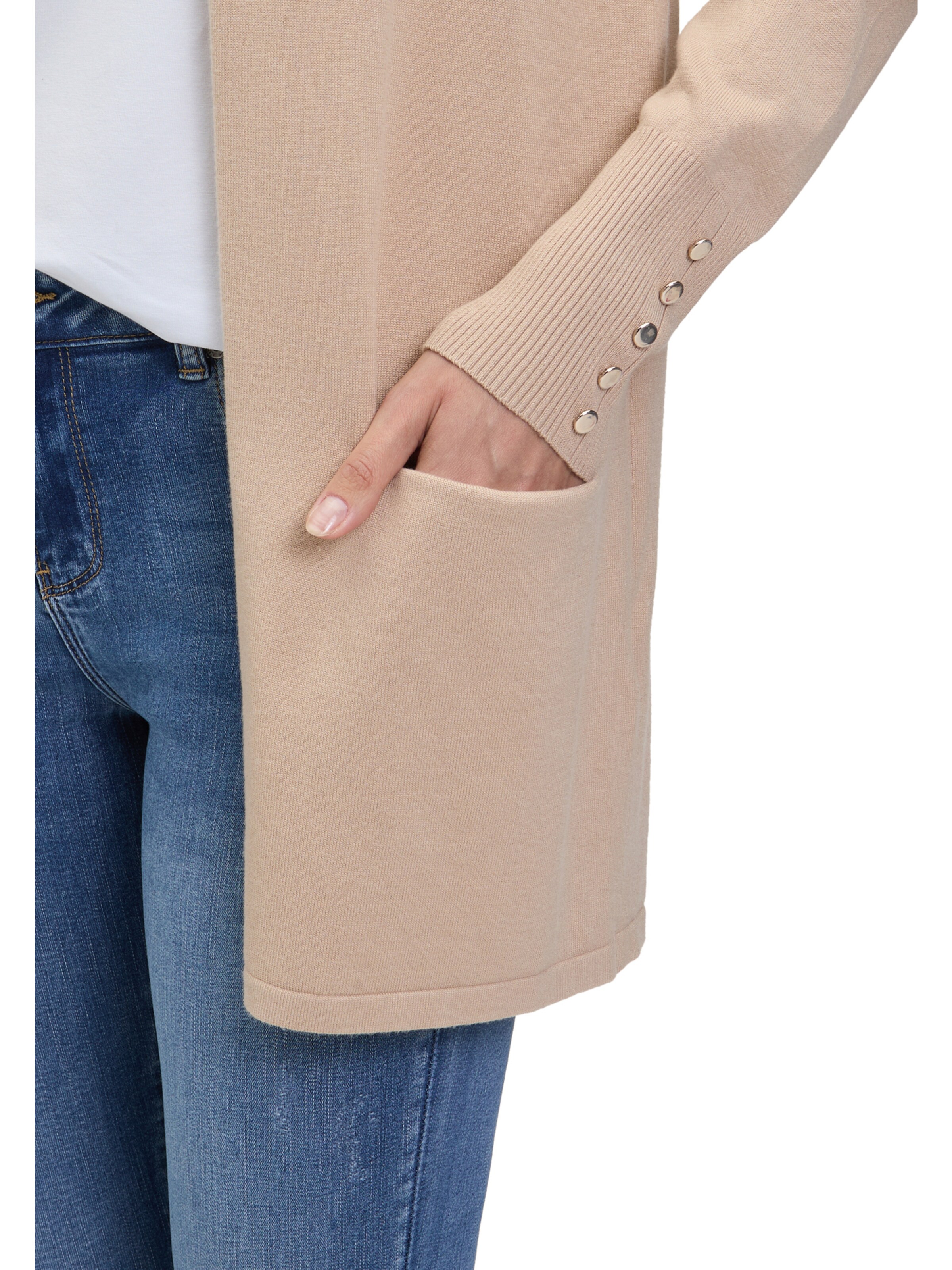 Betty Barclay Feinstrickjacke mit Taschen in Beige