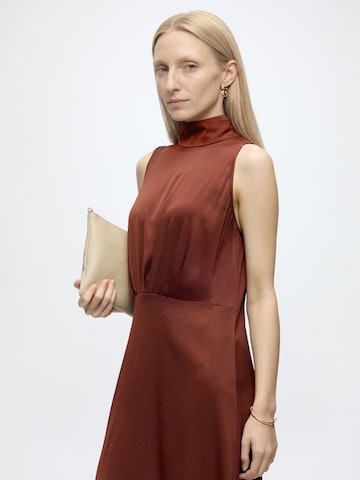 Robe 'AMABEL 10' DRYKORN en rouge