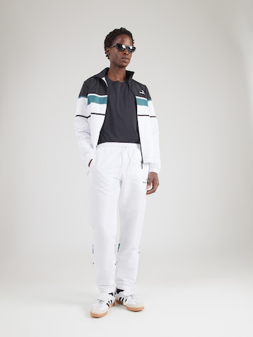 Costum de trening 'Scorpione' de la Sergio Tacchini pe alb