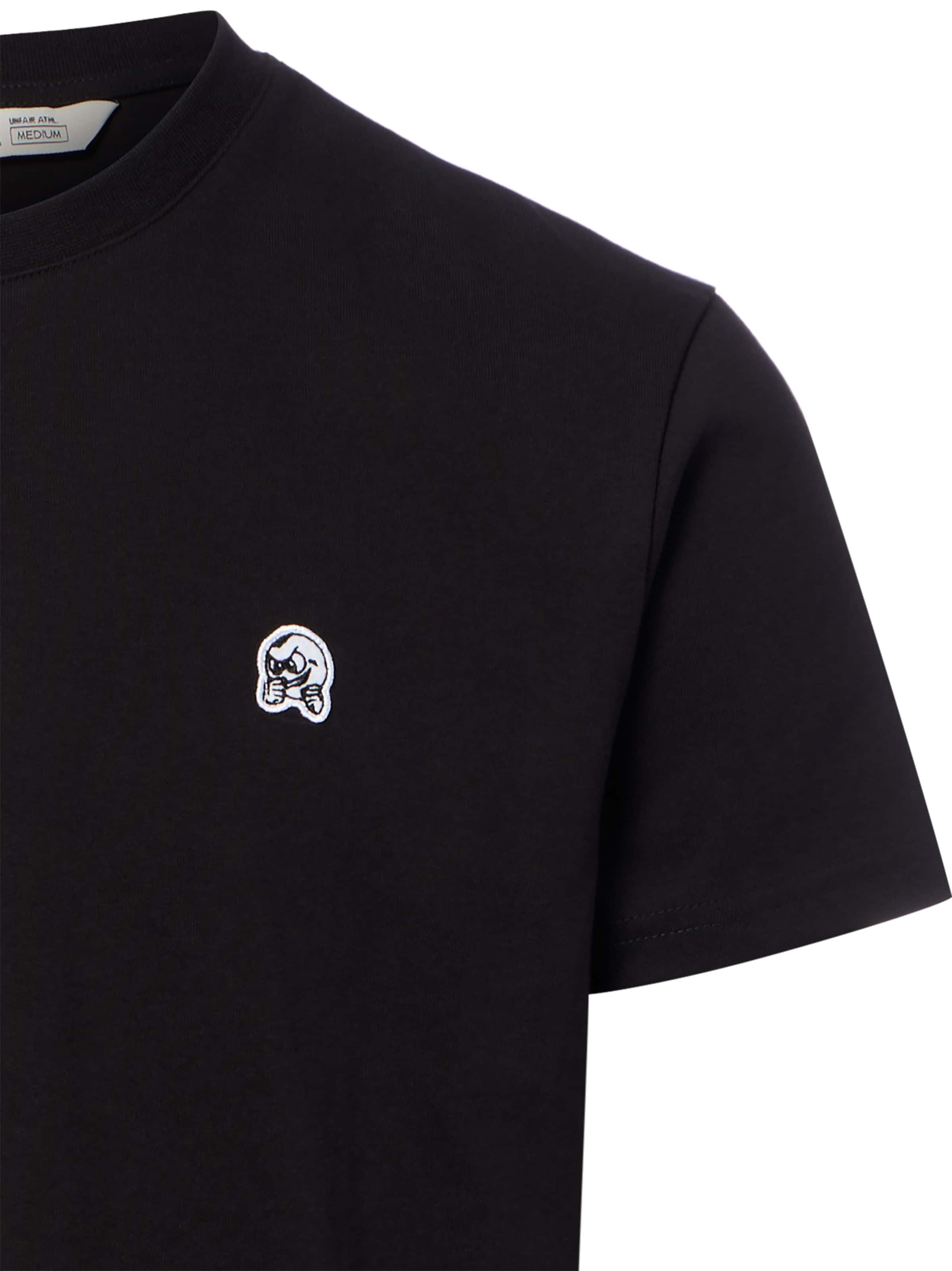 Unfair Athletics Shirt in Schwarz