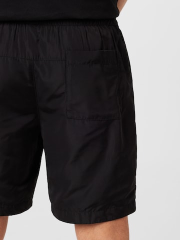 Calvin Klein Jeans Normalny krój Spodnie w kolorze czarny