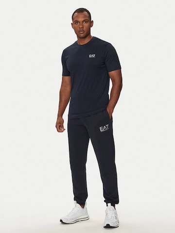 EA7 Emporio Armani Тениска в синьо