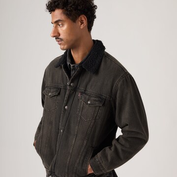 LEVI'S ® Jacke in Schwarz