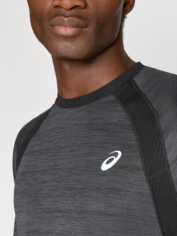 T-Shirt fonctionnel 'ROAD' ASICS en noir