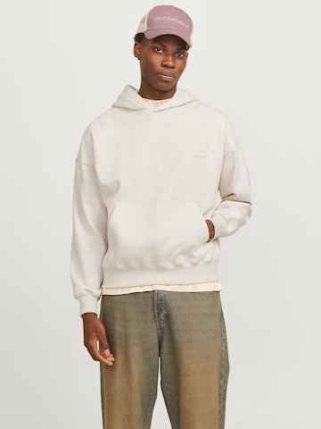 JACK & JONES Sweatshirt 'JORRIDGEWOOD' in Beige: voorkant