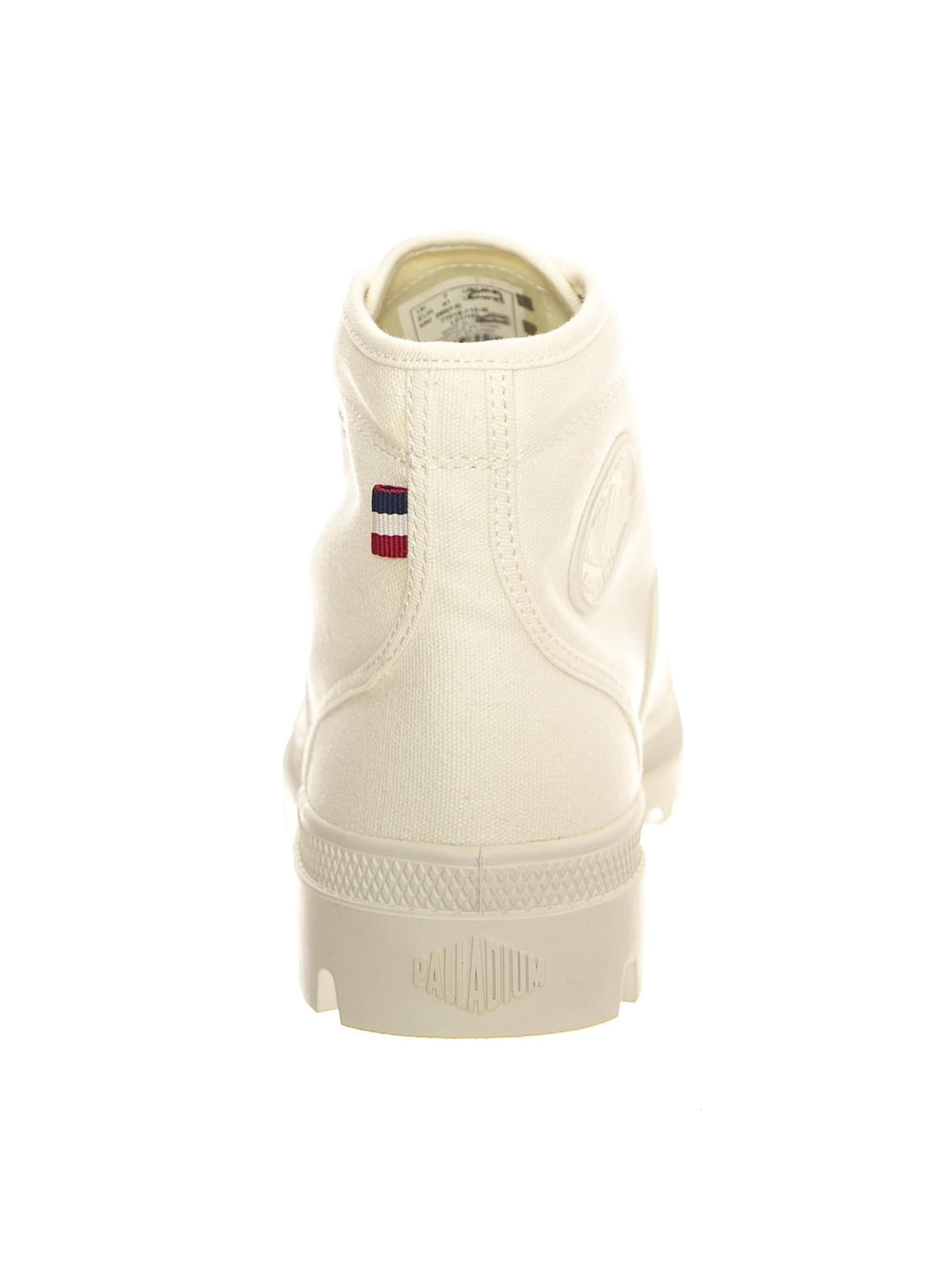 Palladium Boot 'Pallabrousse Lgn Star White' in White