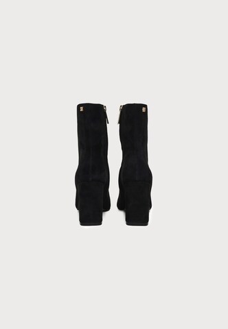 STEVE MADDEN Nízké kozačky 'Flares' – černá