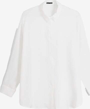 Bershka Blouse in Wit: voorkant