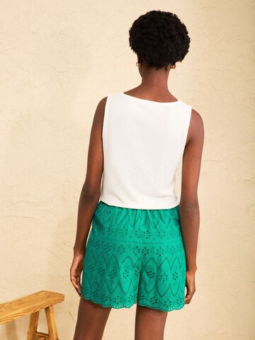love & roses Regular Shorts in Grün