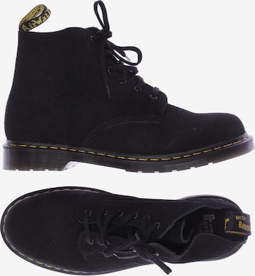 Dr. Martens Flats & Loafers in 47 in Black: front