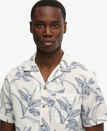 Coupe regular Chemise Superdry & Co en blanc