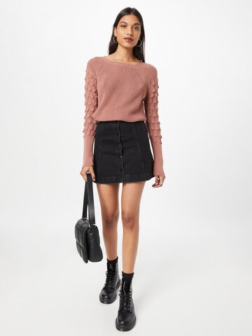 Trendyol Sweater in Pink