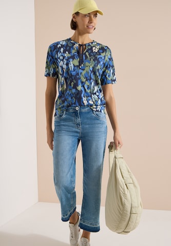 Tricou de la CECIL pe albastru