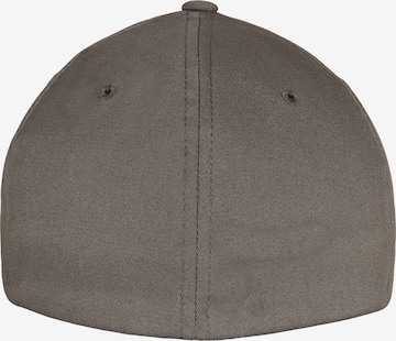 Cappello da baseball 'Alpha' di Flexfit in grigio