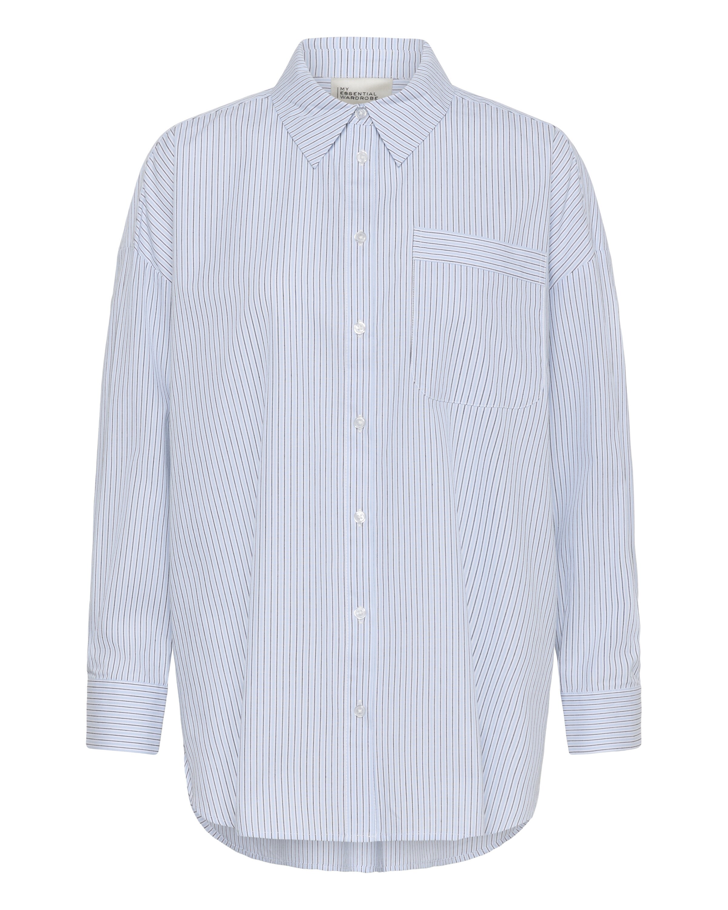 My Essential Wardrobe Blouse in Blue: front