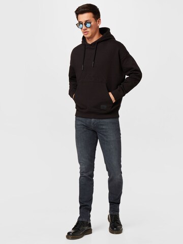 !Solid Sweatshirt 'Dantal' in Schwarz